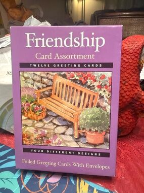 Cards boxed set contains six foiled greeting cards with envelopes featurin